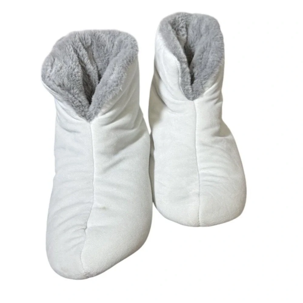 Men Puffer Slipper Boots White Size 10-11 Faux Fur Lined Indoor Cozy winter